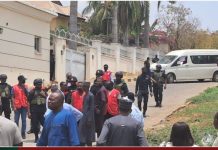 EFCC OFFICIALS LAY SIEGE ON MAITAMA RESIDENCE OF EX AGF MALAMI, BLOCKS ACCESS TO STREET
