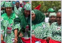 DID KANO GOVERNMENT GIVE BRANDED PANTS AS CAMPAIGN MATERIALS TO WOMEN? SEE WHAT HAPPENED