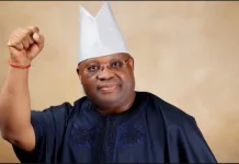 GOVERNOR ADELEKE ESCAPES ASSASSINATION ATTEMPT AS GUNMEN HIS CONVOY AT ATAOJA’S PALACE