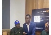 DON’T VOTE FOR THOSE LAPPING THEMSELVES, SEYI MAKINDE TELLS OYO PEOPLE IN REFERENCE TO APC GUBER CANDIDATE’S VIRAL PIX