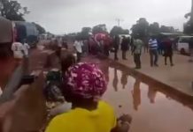 AGAIN TRAVELLERS STRANDED FOR HOURS AFTER GRIDLOCK ON LOKOJA ABUJA ROAD